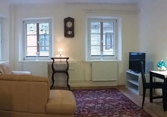 Jager Apartments